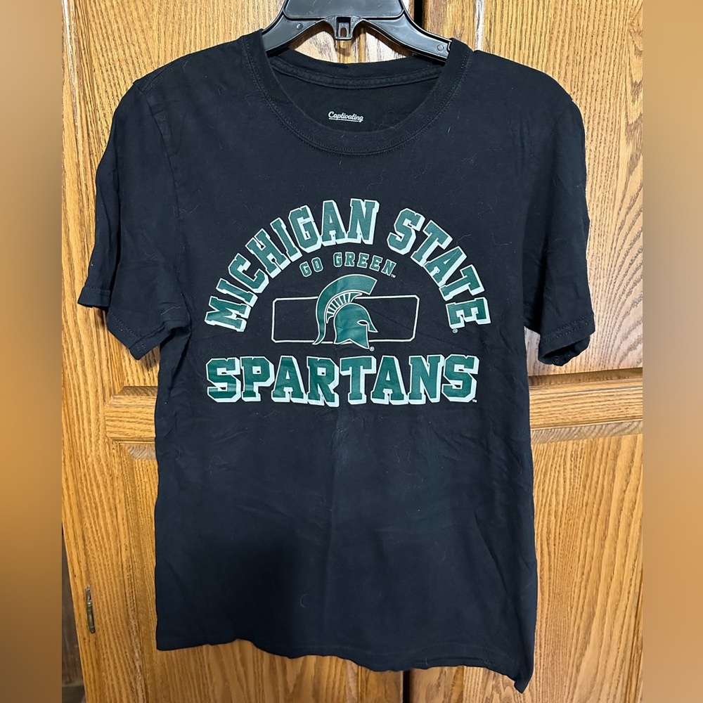 Mens MSU Spartans shirt